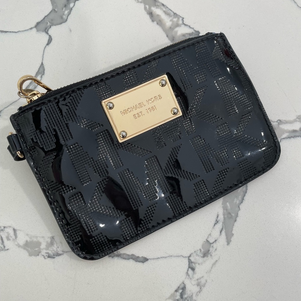 Michael Kors Wristlet